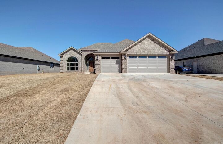 69 Lucia Lane  Maumelle AR 72113 photo
