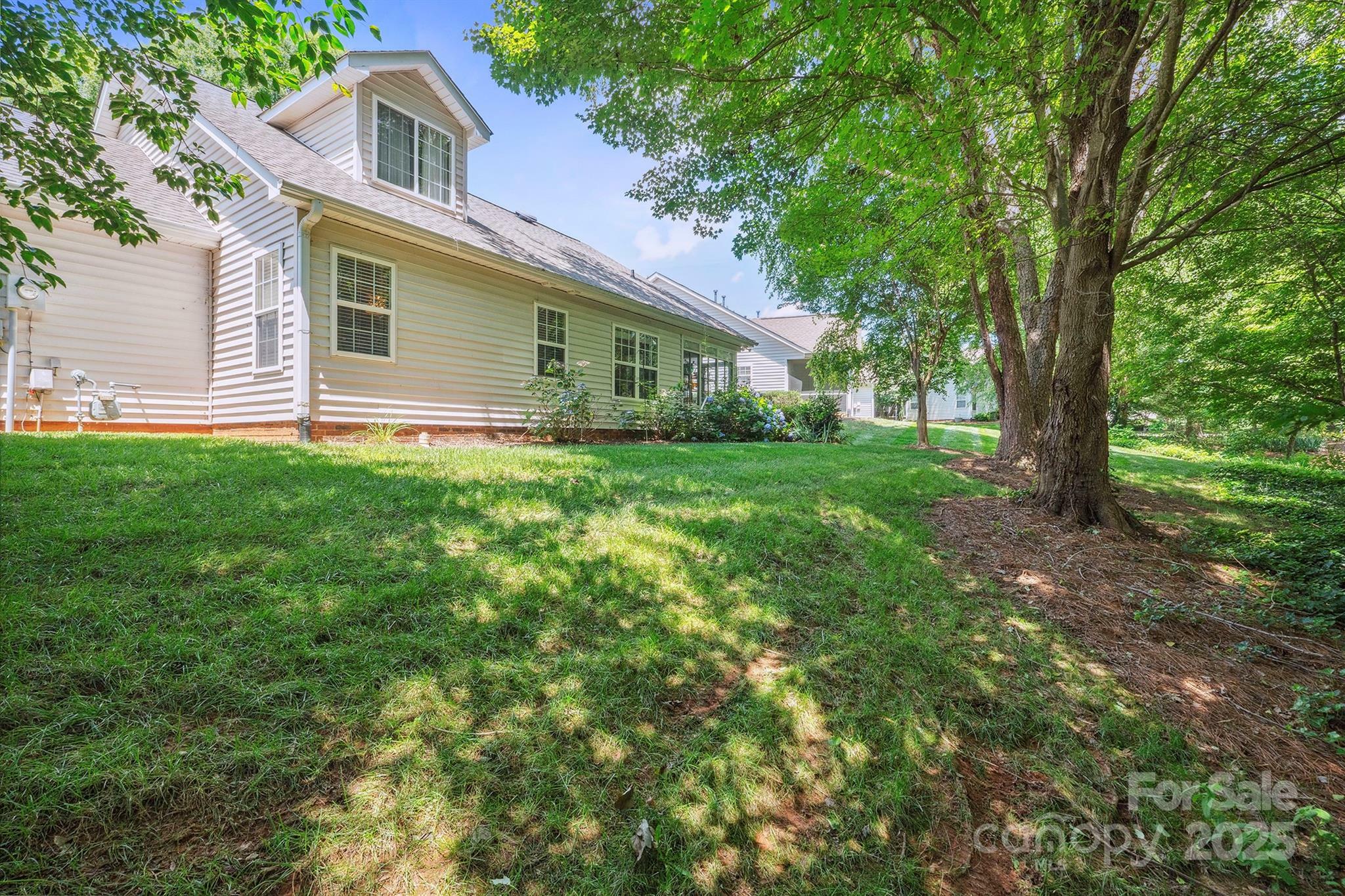 Property Photo: 119 Ashwood Lane NC 28117