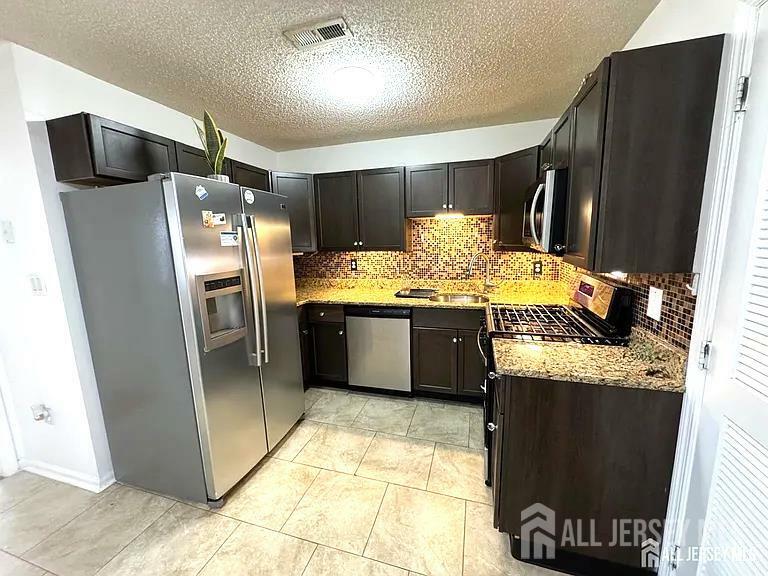 Property Photo: 299 Prestwick Way NJ 08820