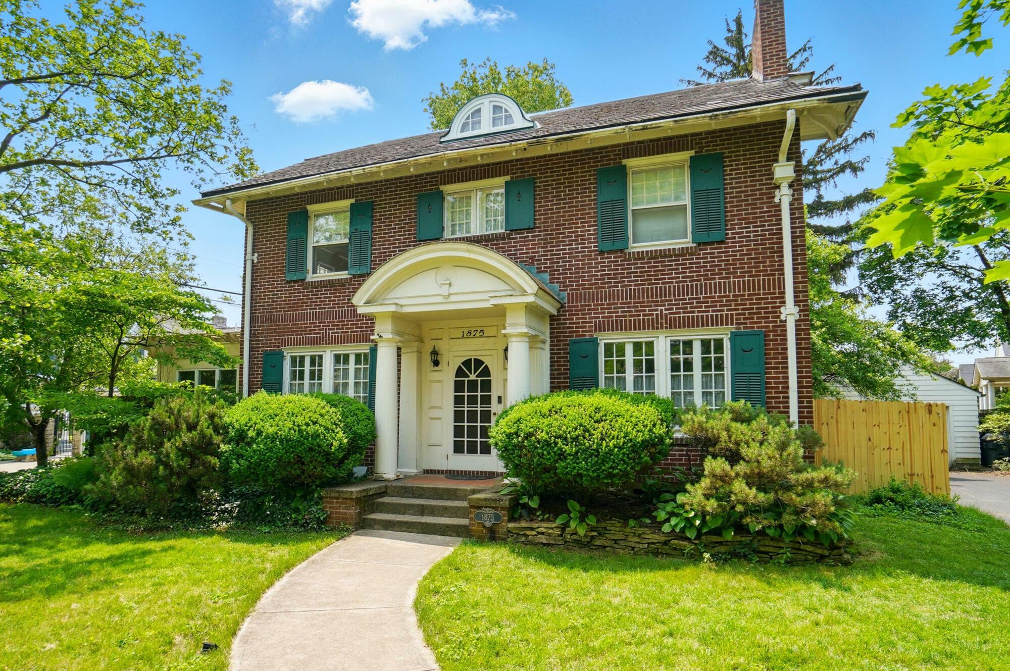 Property Photo: 1875 King Avenue OH 43212