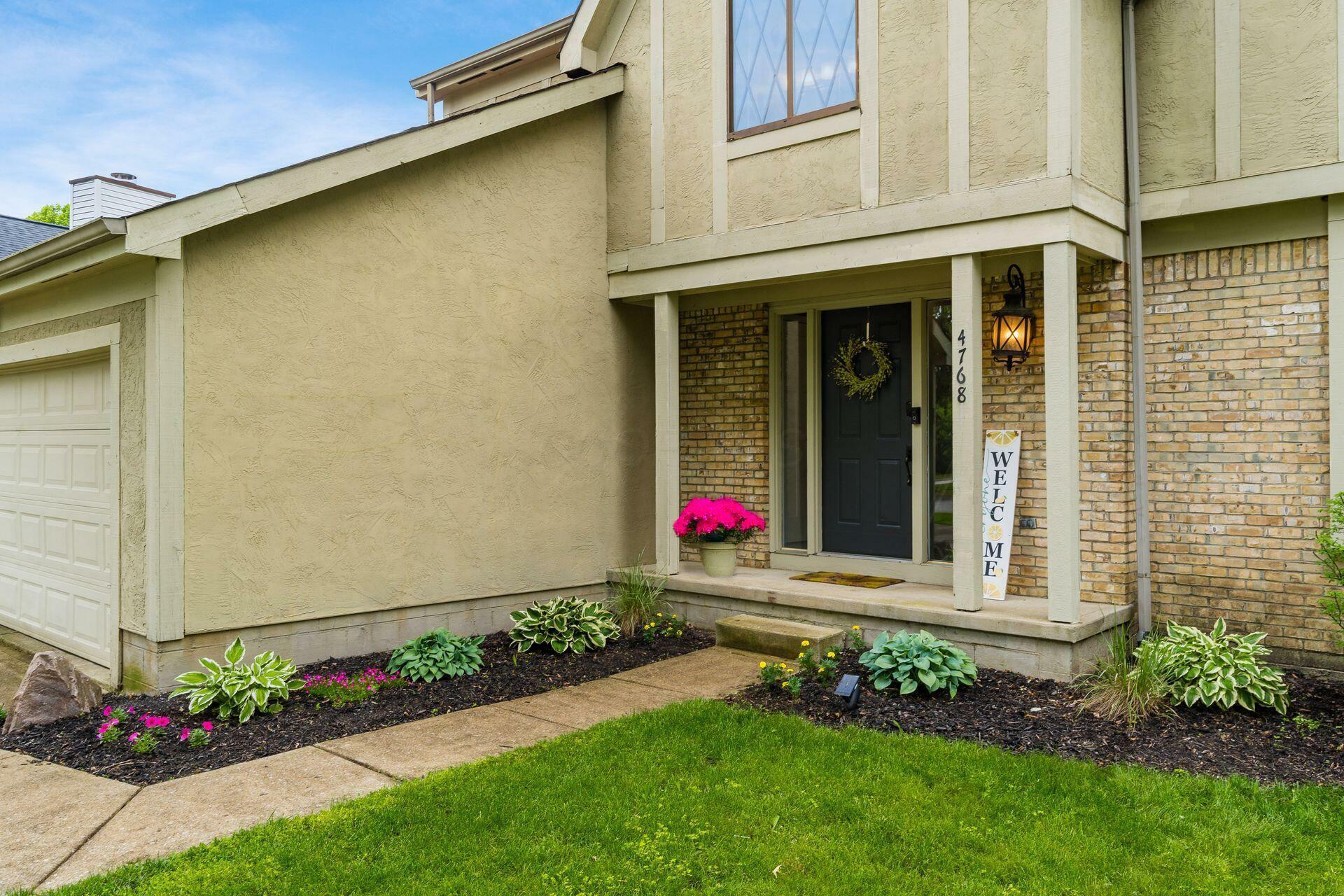 Property Photo: 4768 Big Walnutview Court OH 43230