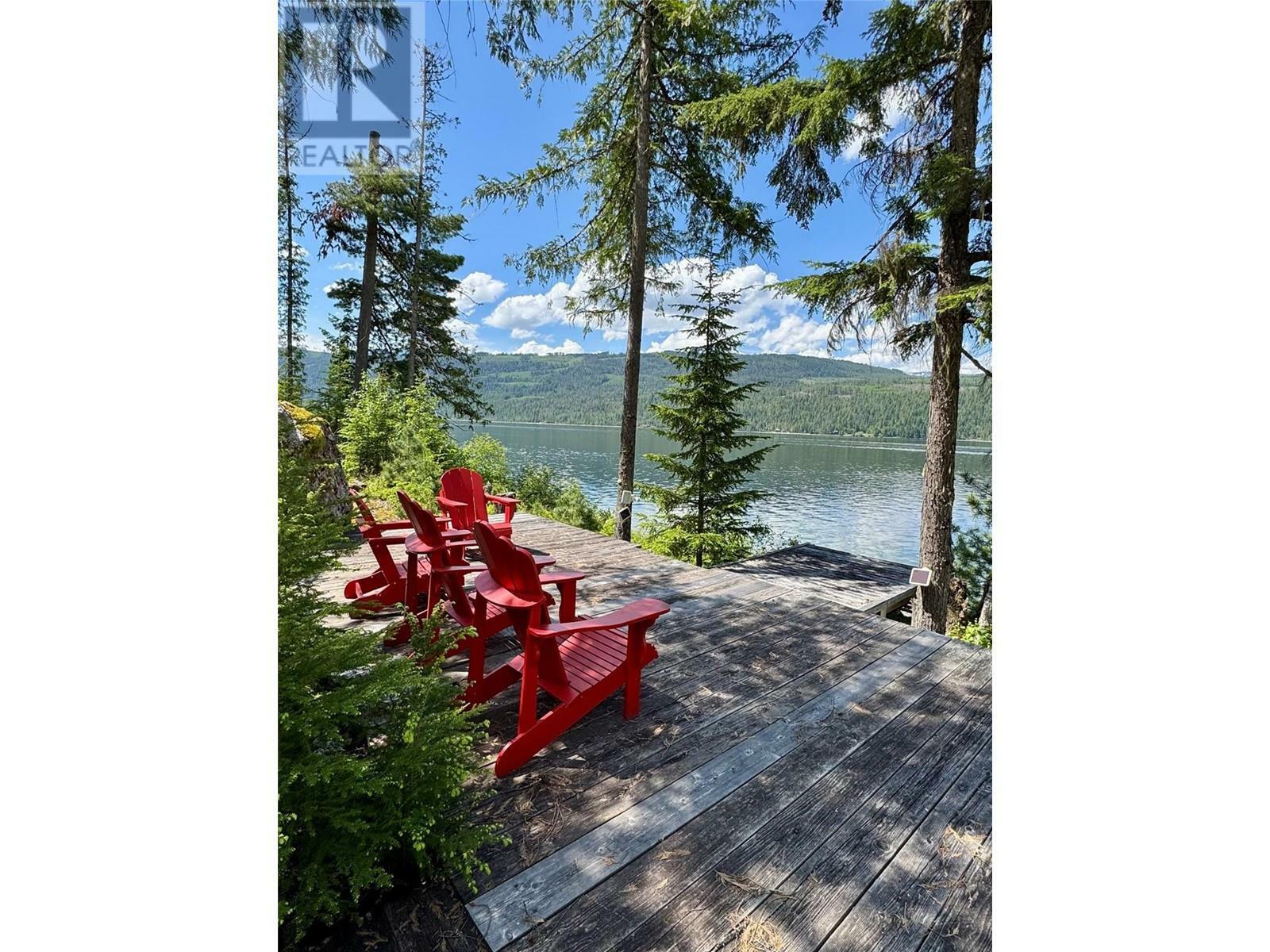 Lot 4 Pete Martin Bay  Sicamous BC V0E 2V0 photo
