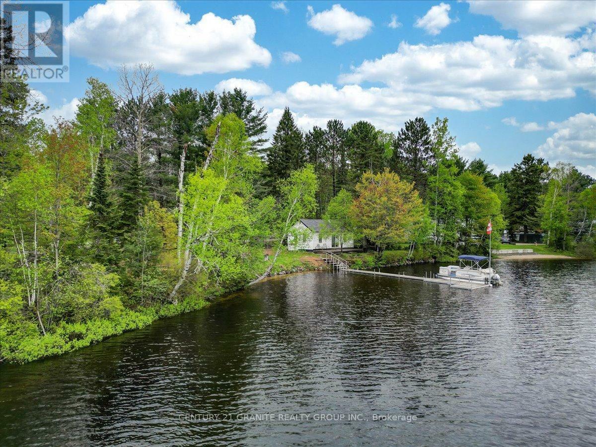 Photo de la propriété: 136 Centre Road ON K0L 2K0