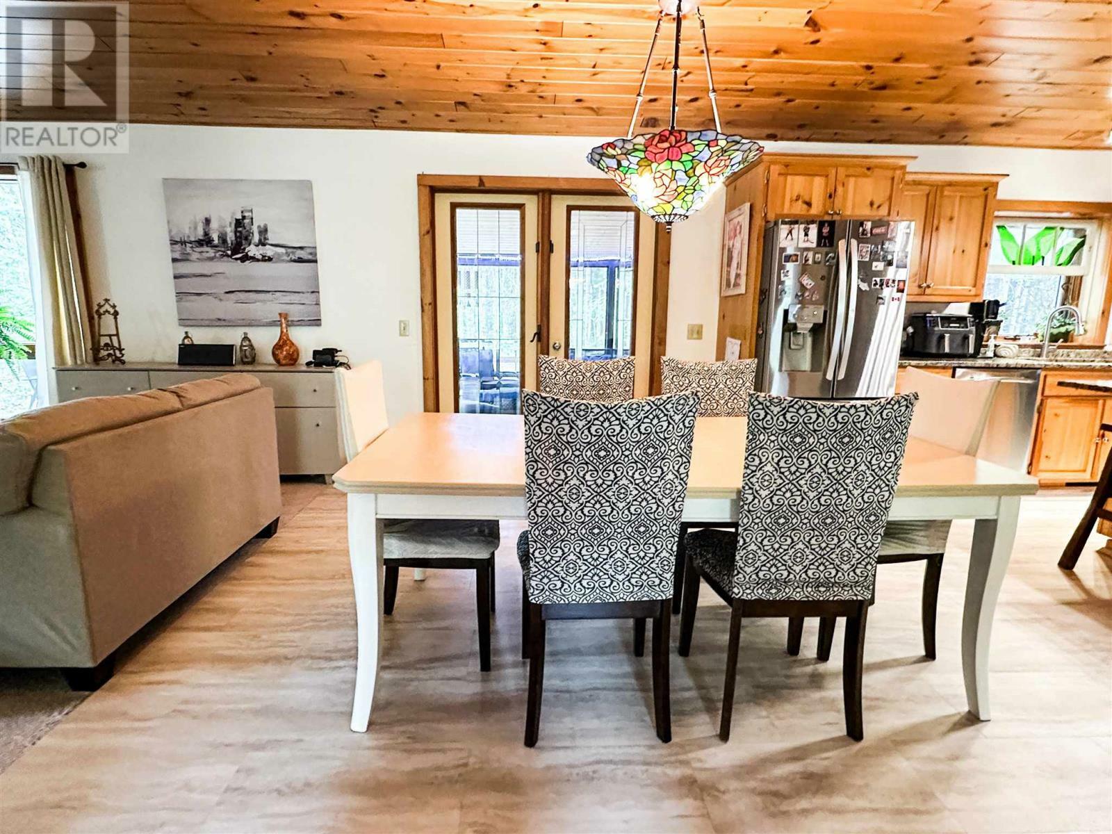 Property Photo: 5 McMarmac Pl ON P0V 1L0