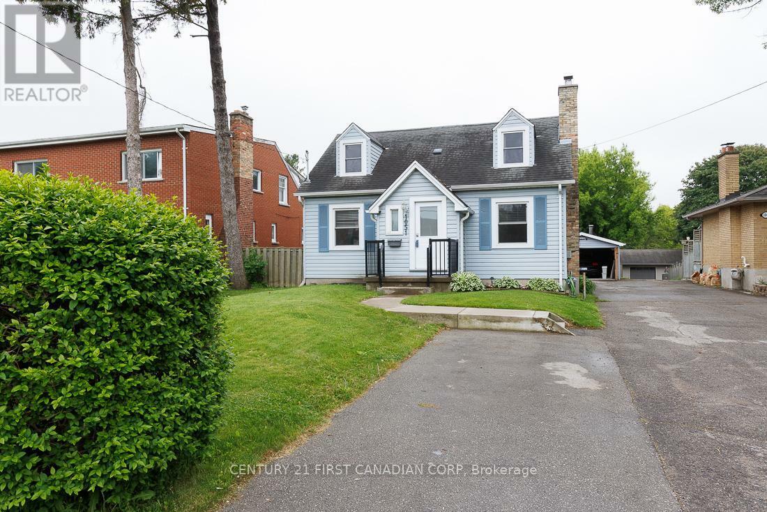 Property Photo: 1051 Hamilton Road ON N5W 1A7