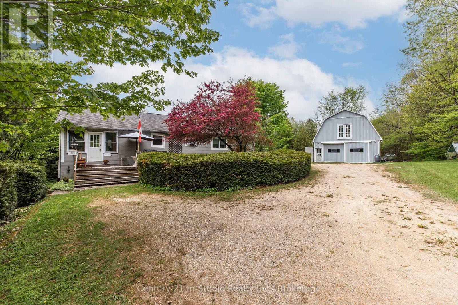 Property Photo: 305207 South Line A ON N0C 1K0