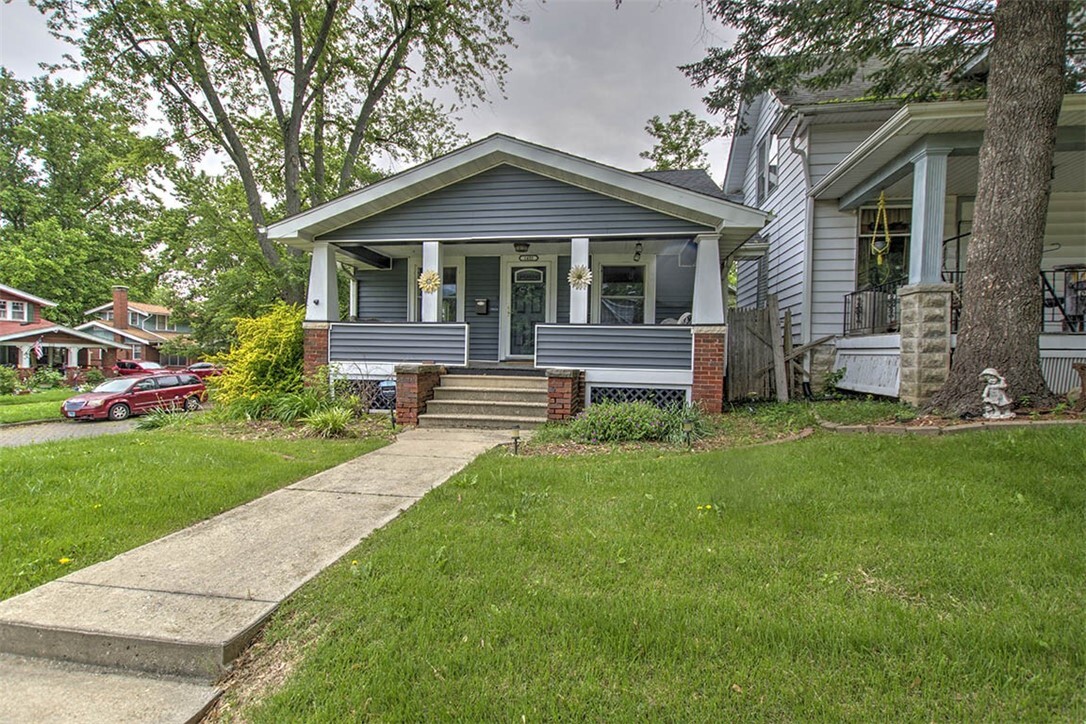 Property Photo: 1492 Decatur Street IL 62522