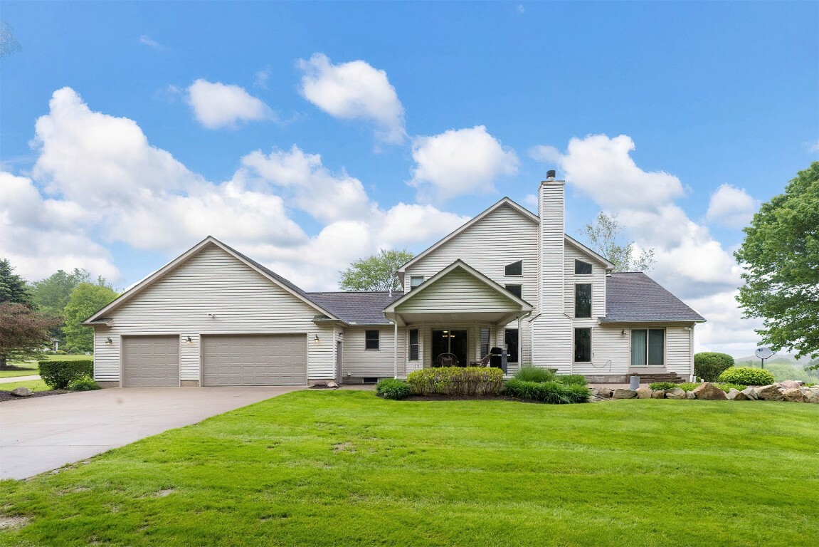 Property Photo: 10170 Tiger Lily Lane PA 16441