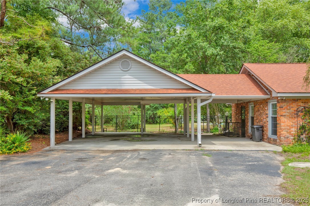 Property Photo: 9423 Old Whiteville Road NC 28358