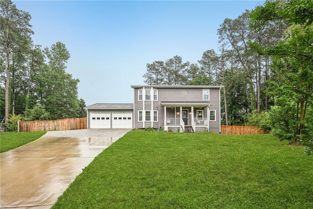 Property Photo: 1752 Shadybrook Court GA 30043