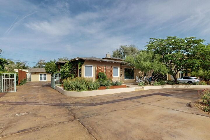 Property Photo: 1017 Pampas Drive SE NM 87108