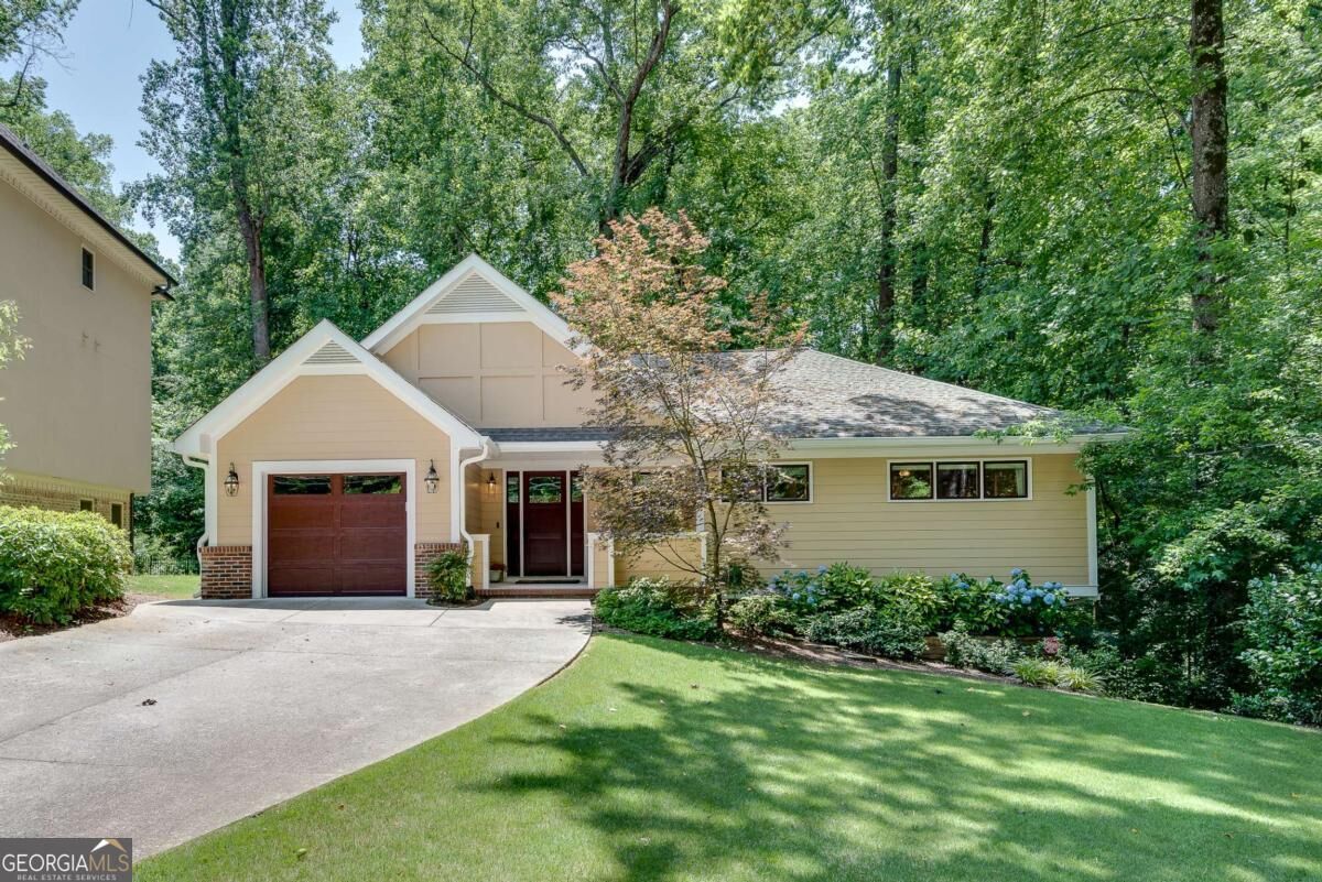 Property Photo:  1233 Poplar Grove Drive NE  GA 30306 