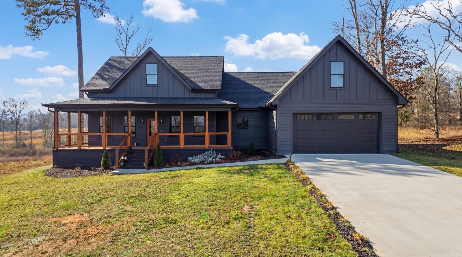Property Photo:  230 Clubhouse Drive  TN 37347 