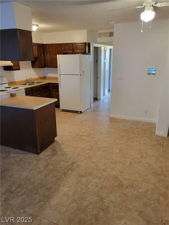 Property Photo:  6979 Issac Avenue 4  NV 89156 