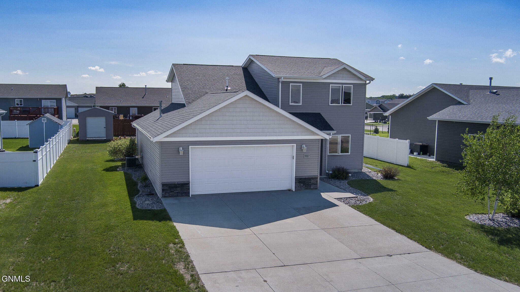 Property Photo: 3087 Whitlow Street ND 58504
