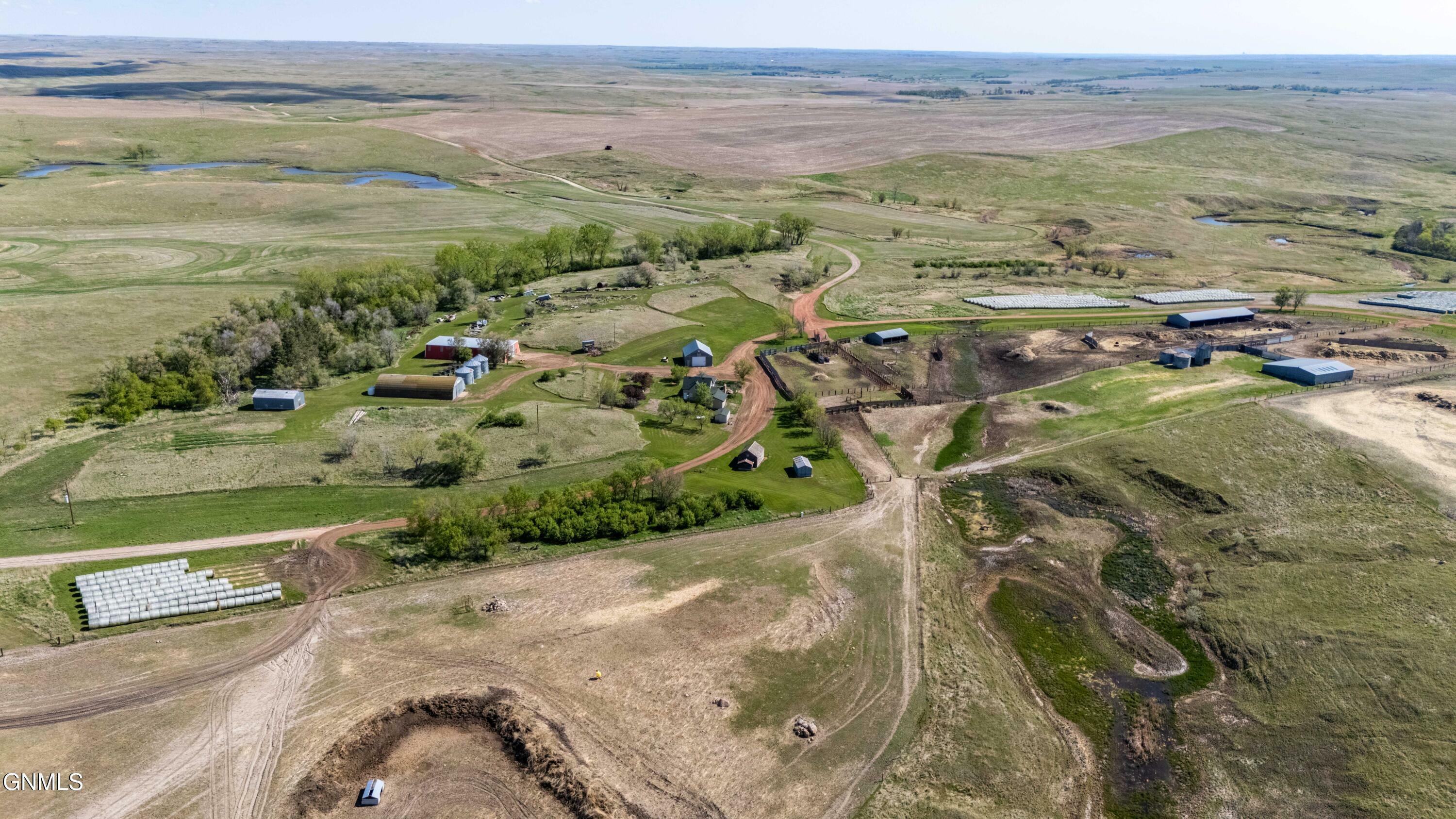 Property Photo: 8315 25th Street SW ND 58652