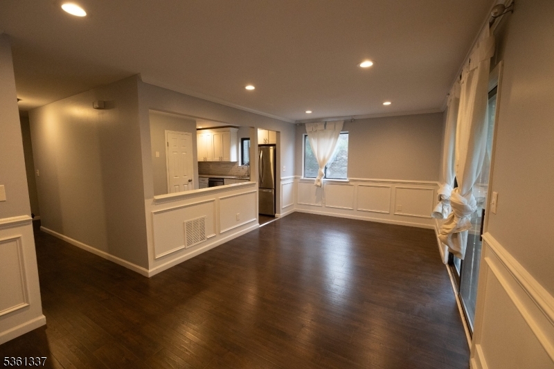 4319 Birchwood Ct  North Brunswick Twp. NJ 08902 photo