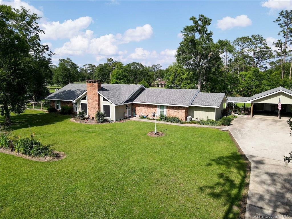 Property Photo: 2730 Scarlett Drive LA 70611