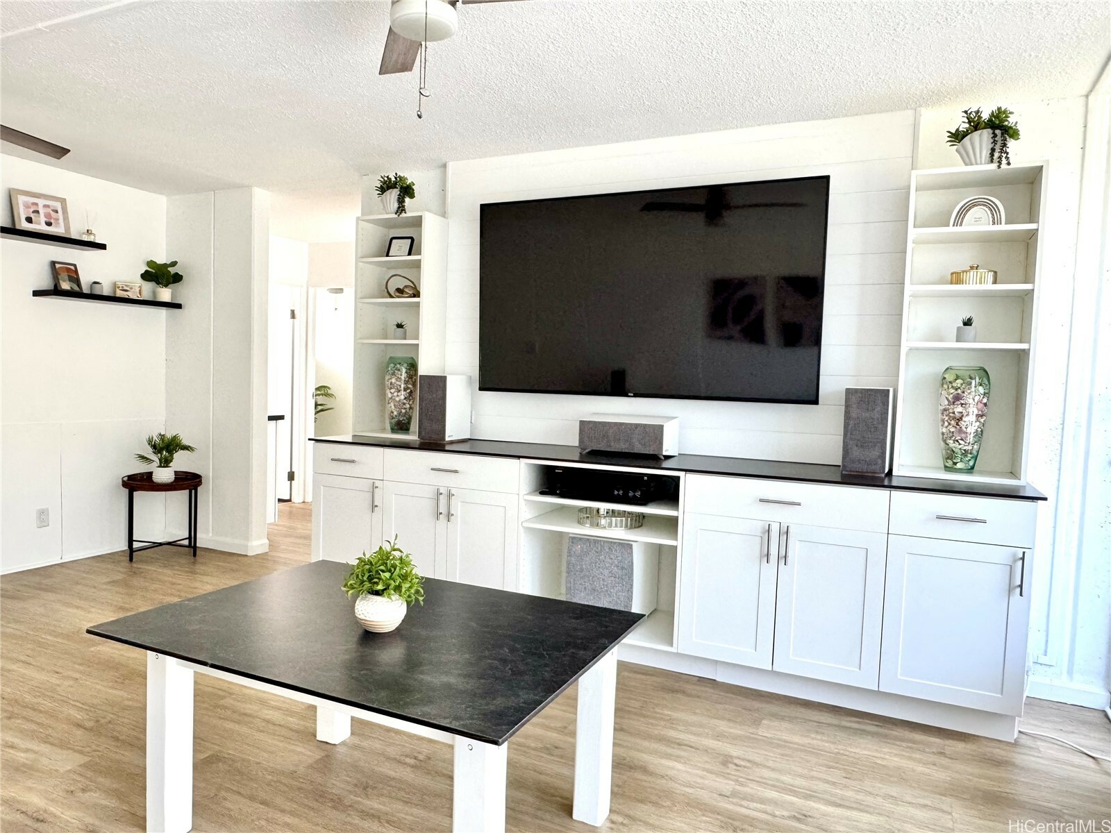 Property Photo: 95-019 Waihonu Street B305 HI 96789