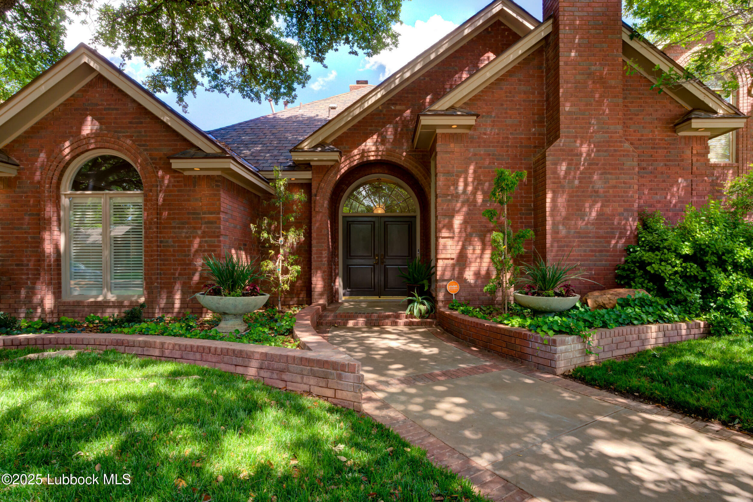 Property Photo: 8707 Savannah Avenue TX 79424
