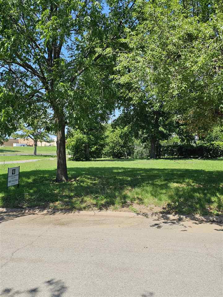 Property Photo:  502 NE Patterson  OK 73507 