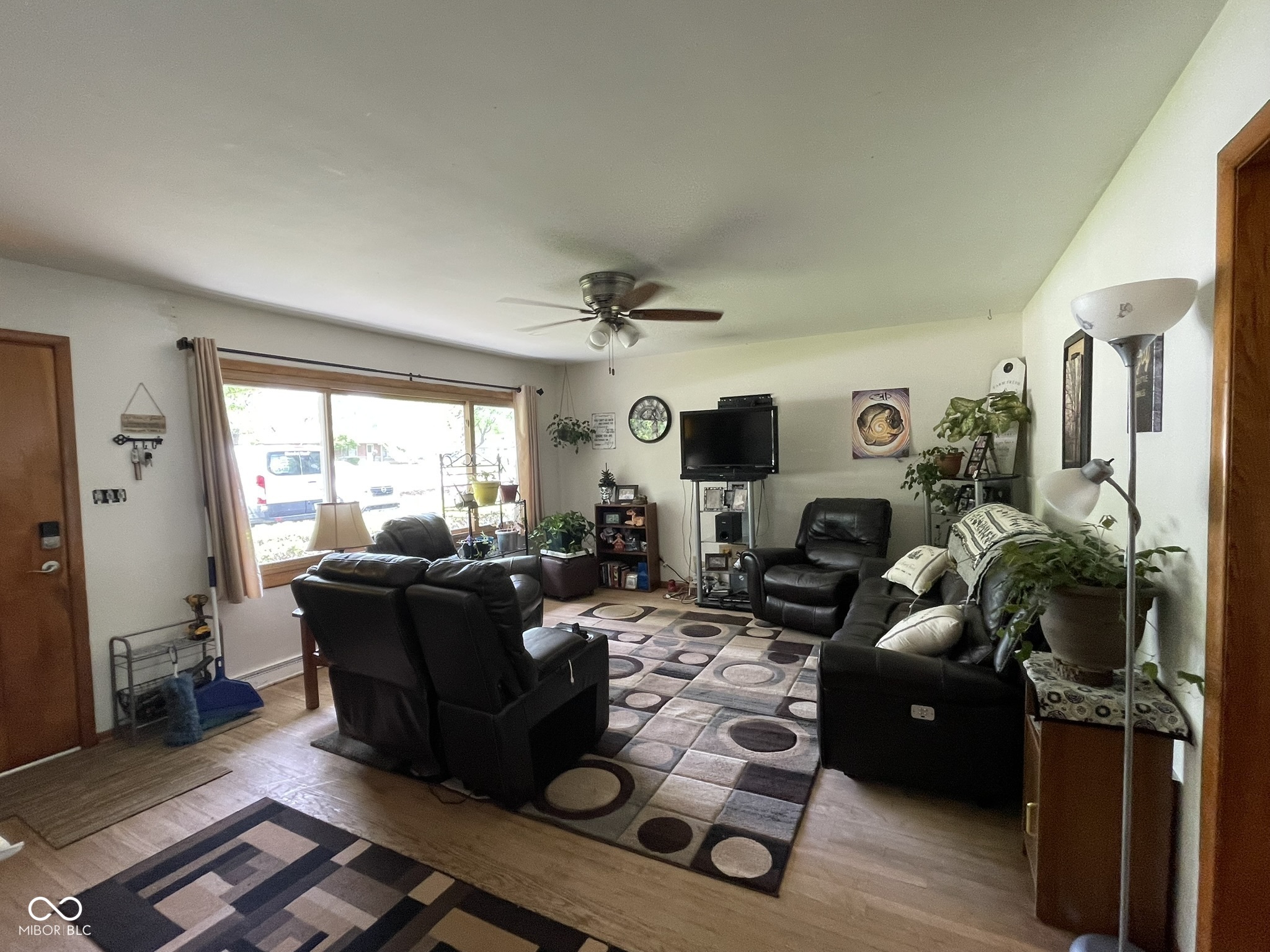 Property Photo: 4711 Earlham Drive IN 46227