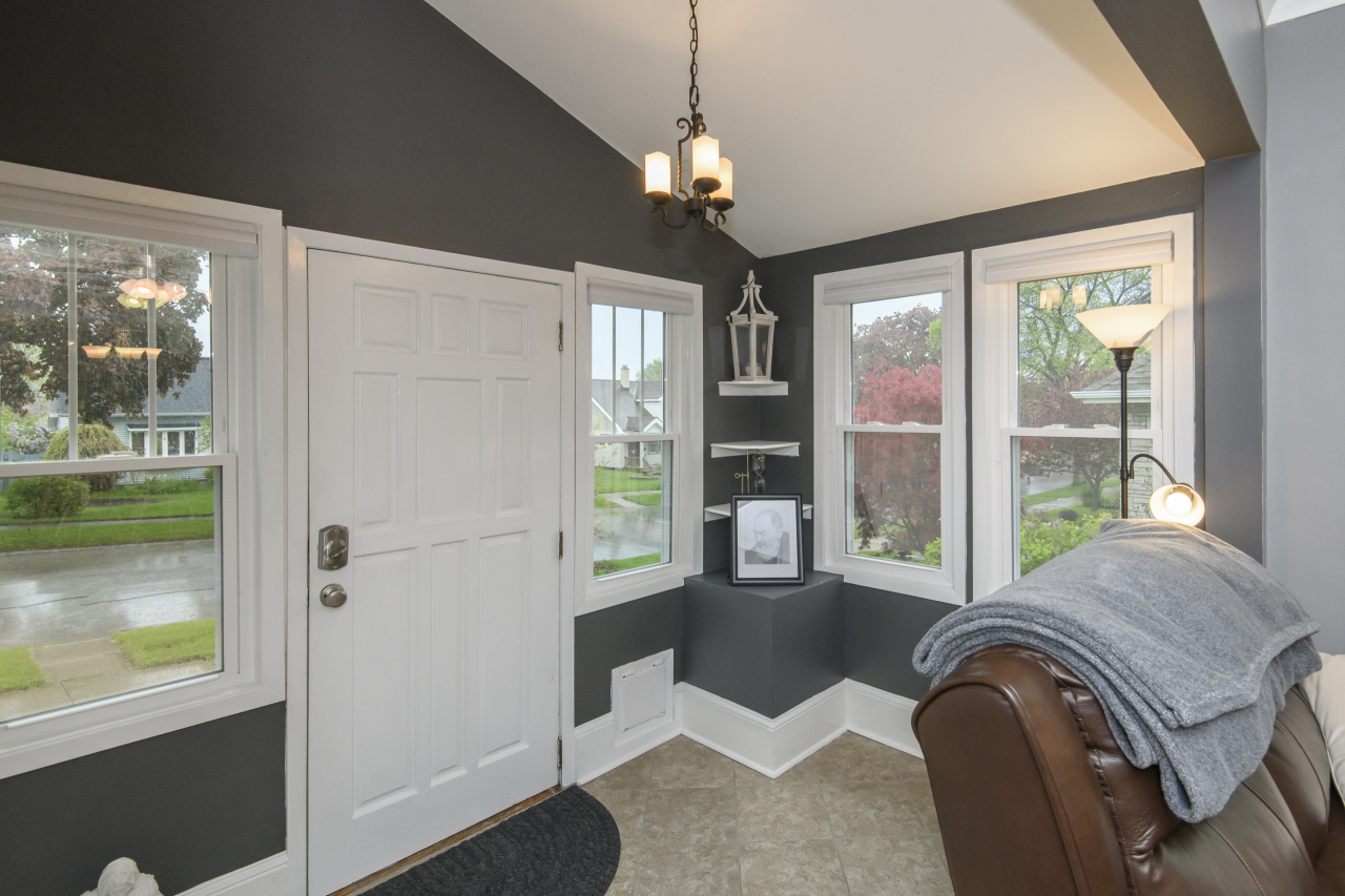 Property Photo: 3741 E Allerton Ave WI 53110