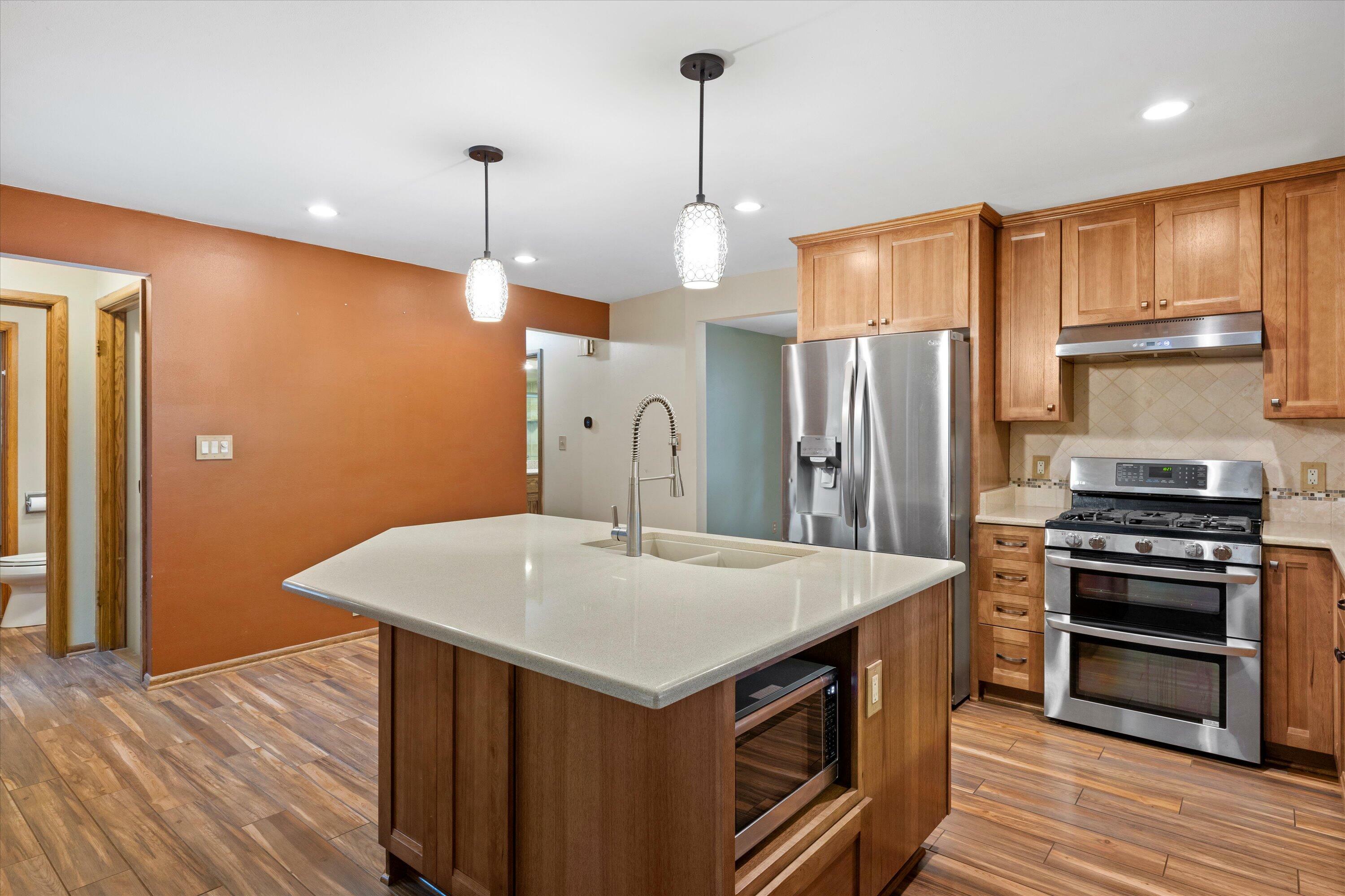Property Photo: 4115 89th St WI 53142