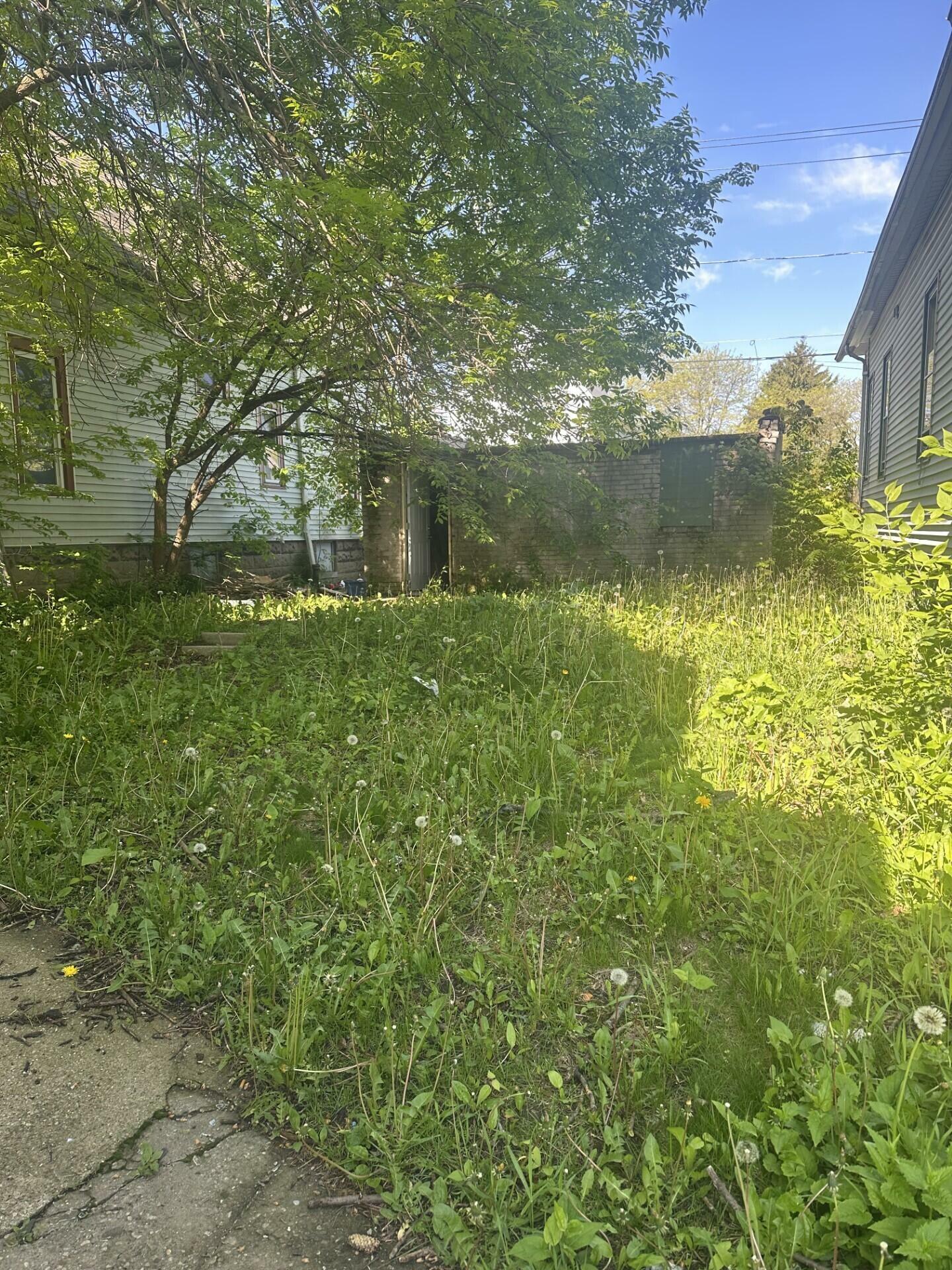 Property Photo: 3237 N 10th St WI 53206