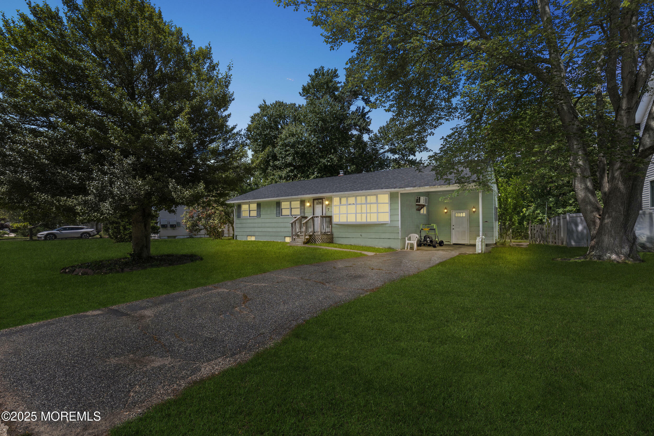 7 Cathedral Drive  Lakewood NJ 08701 photo