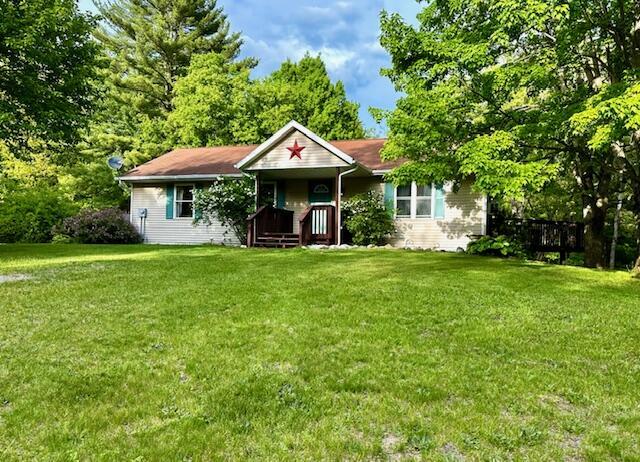 Property Photo: 1566 N Fitzgerald Avenue MI 49421
