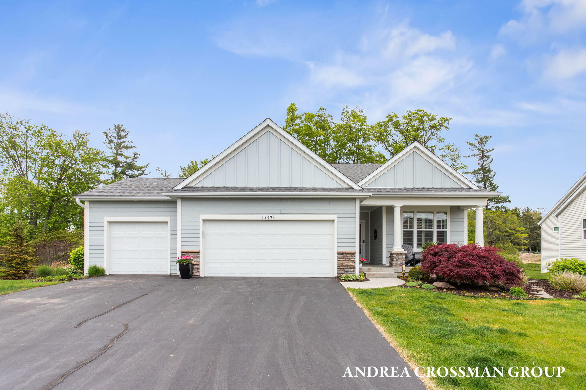 Property Photo: 12694 Retreat Drive MI 49417