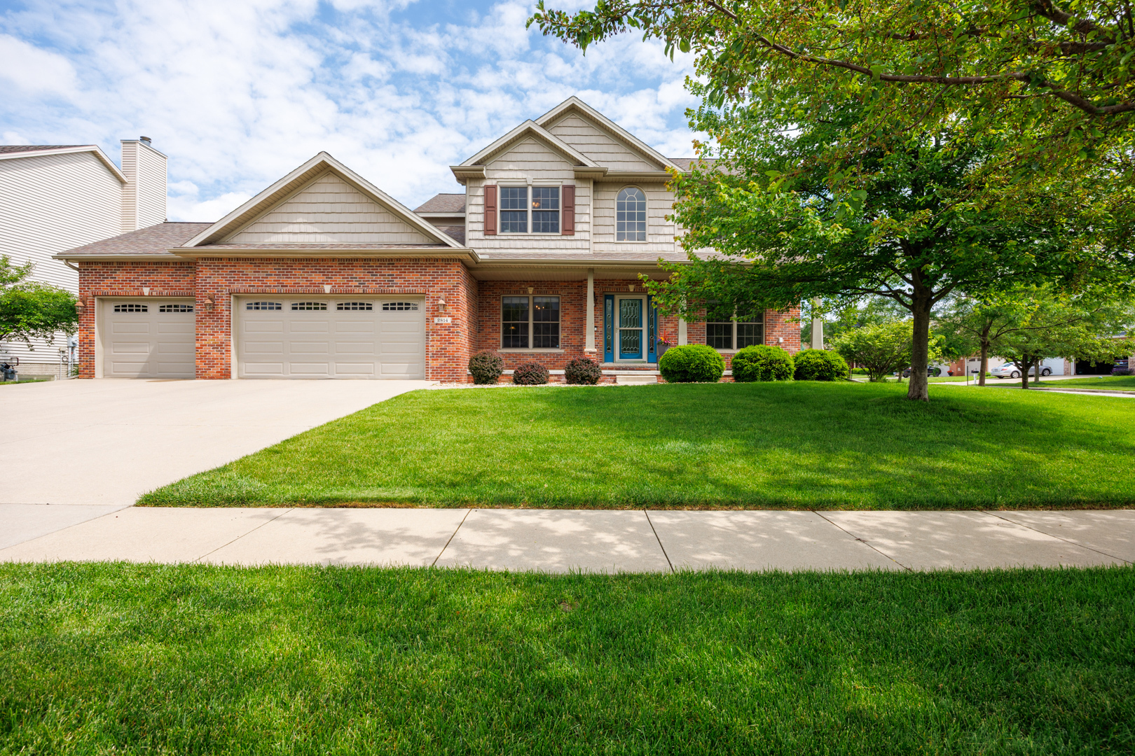 Property Photo:  2814 Stevenson Drive  IL 61704 