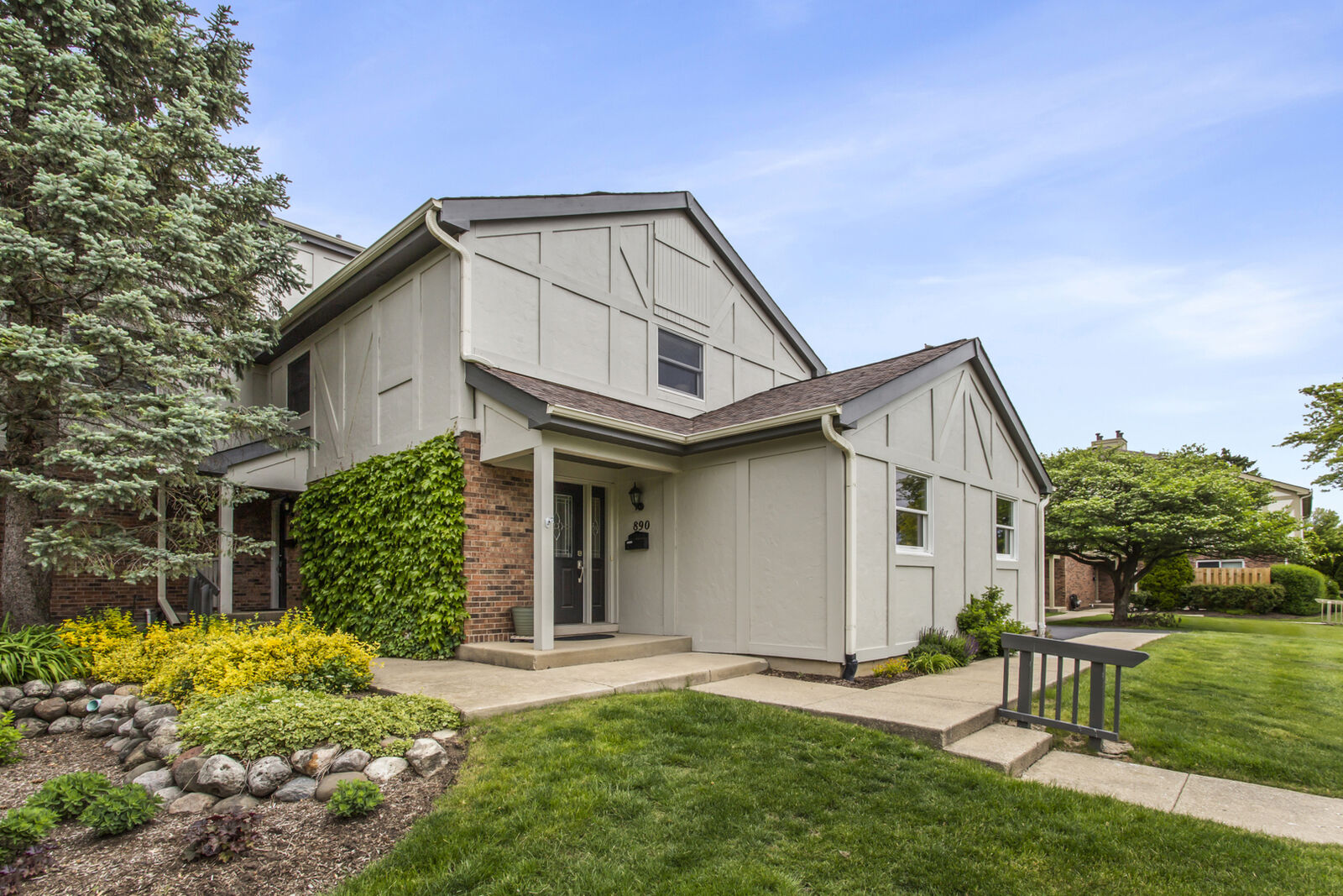 Property Photo: 890 Bristol Drive 0 IL 60010