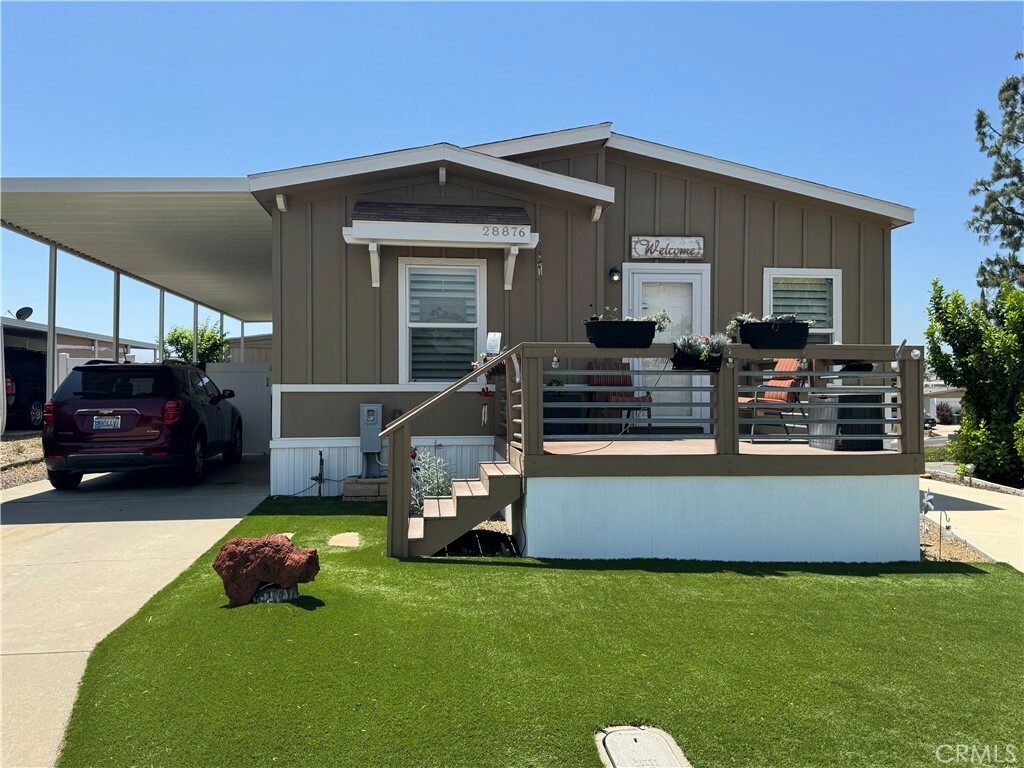 Property Photo: 28876 Calle De La Paz CA 92563