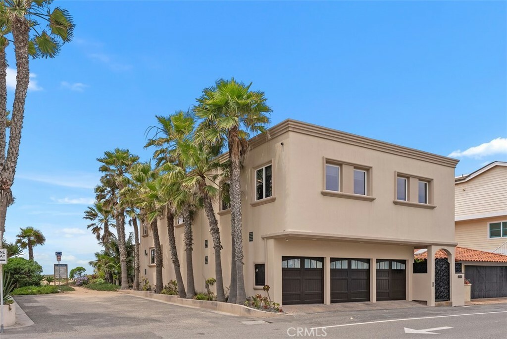 Property Photo: 16905 S Pacific Avenue CA 90742