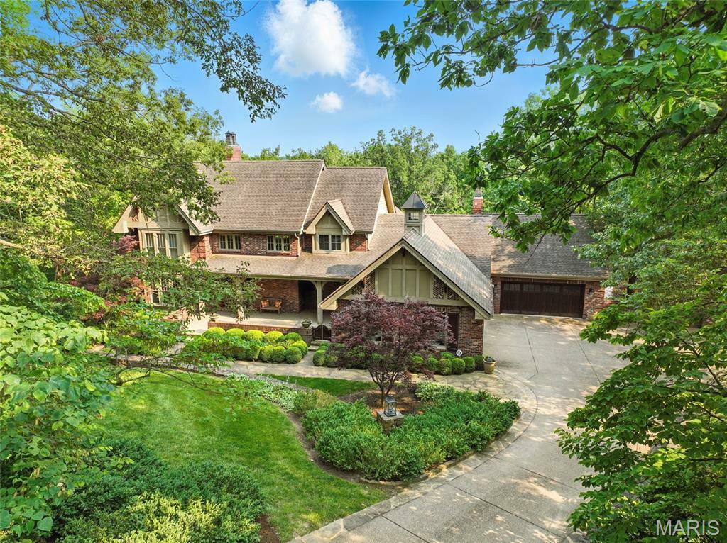 Property Photo: 311 Larimore Valley Drive MO 63005