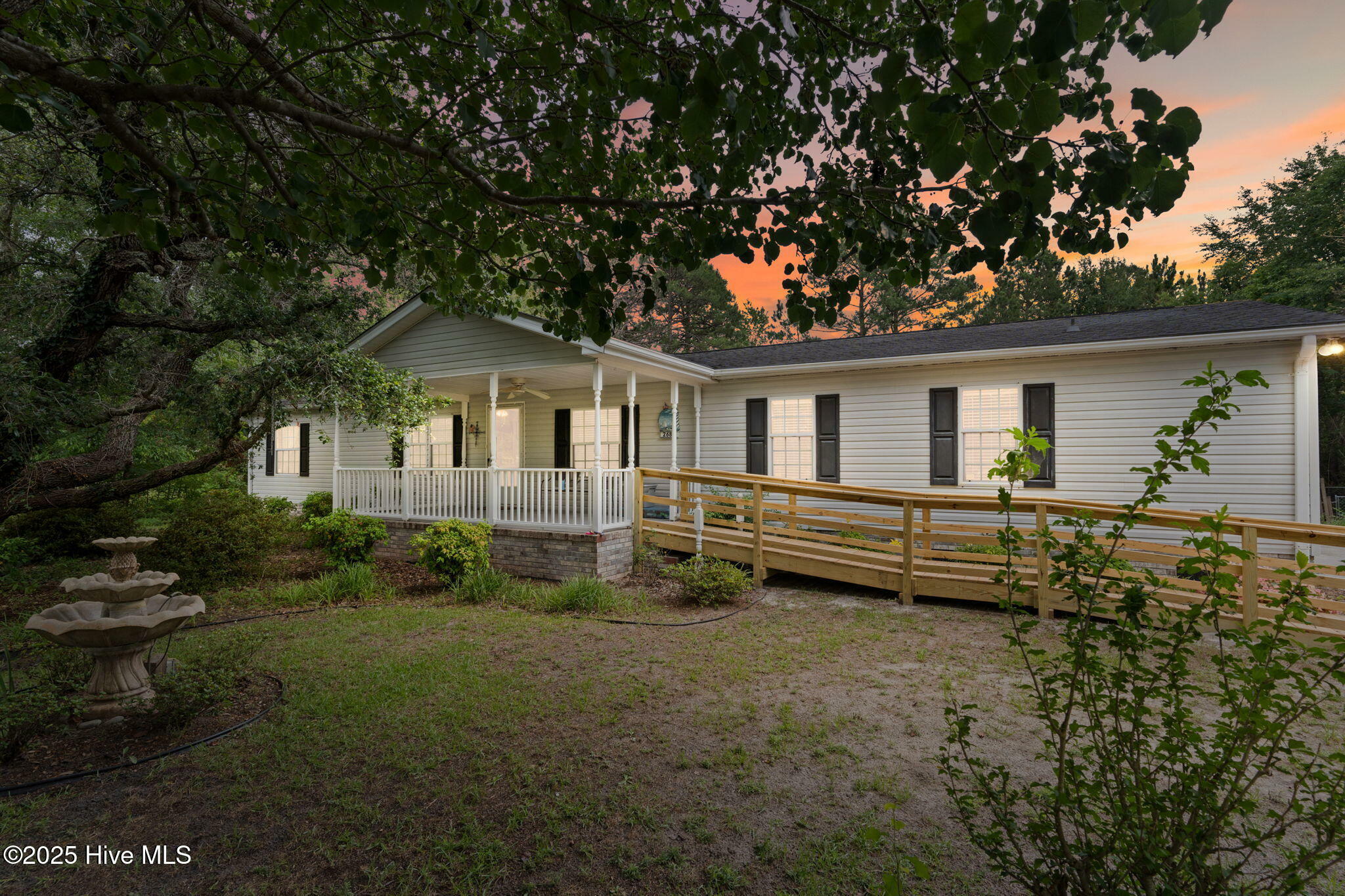 Property Photo: 2687 Sanders Forest Drive NW NC 28470