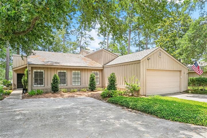 8 S Court Villa 8  Mandeville LA 70471 photo