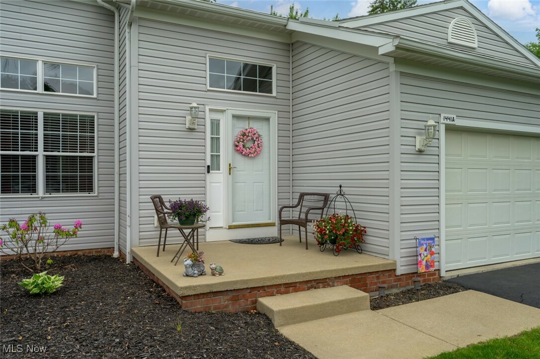 Property Photo: 1441 Shaw Avenue A OH 44446