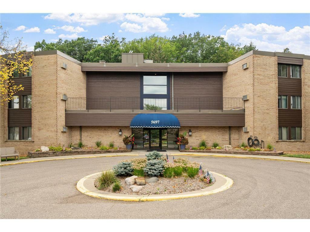 5697 Green Circle Drive 304  Minnetonka MN 55343 photo