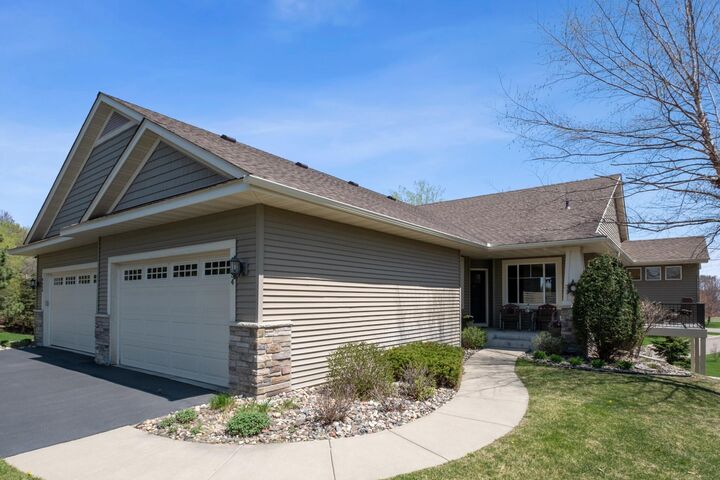 8634 Corbin Court  Inver Grove Heights MN 55076 photo