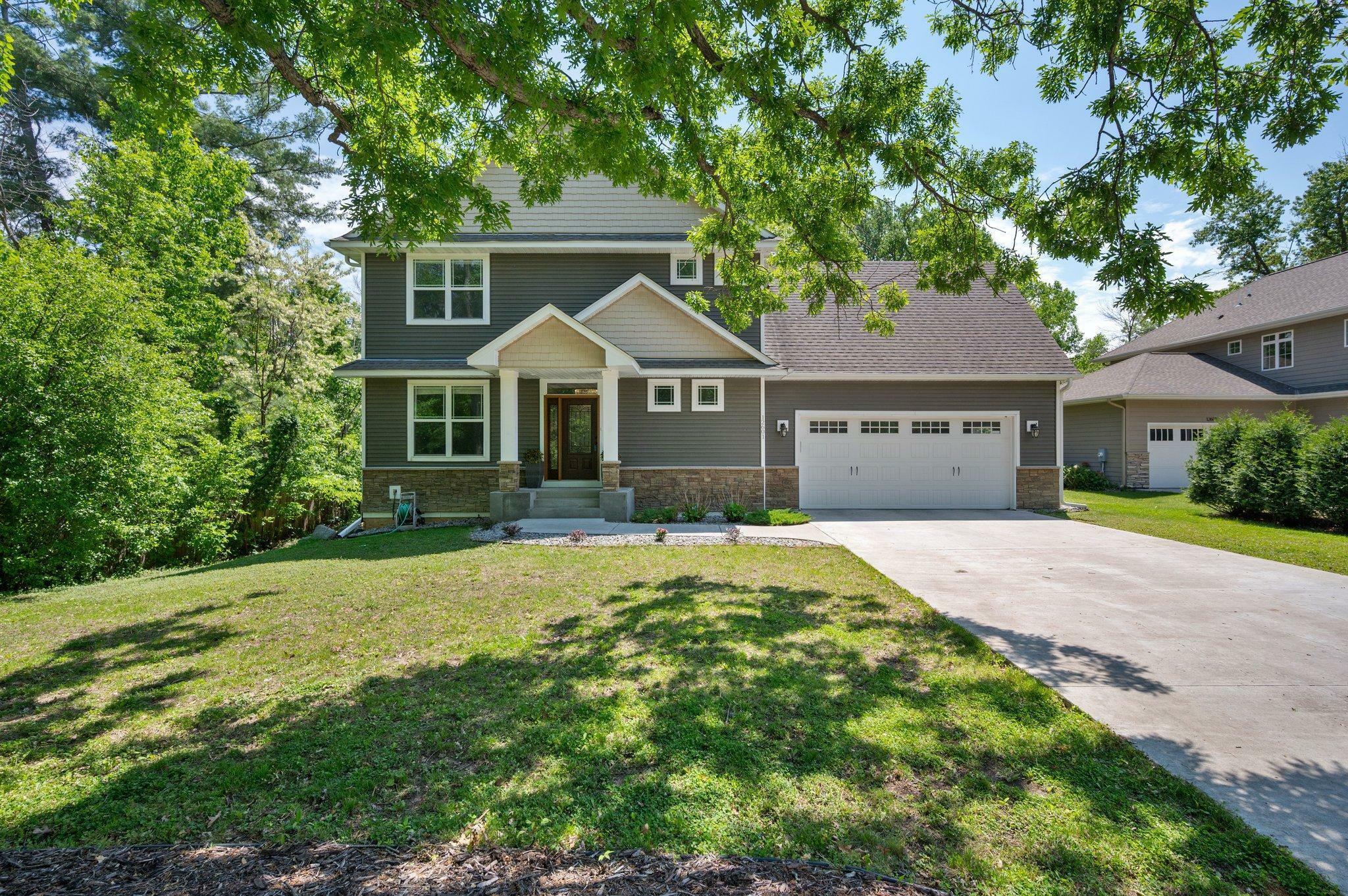 Property Photo: 12601 Ridgemount Avenue W MN 55305