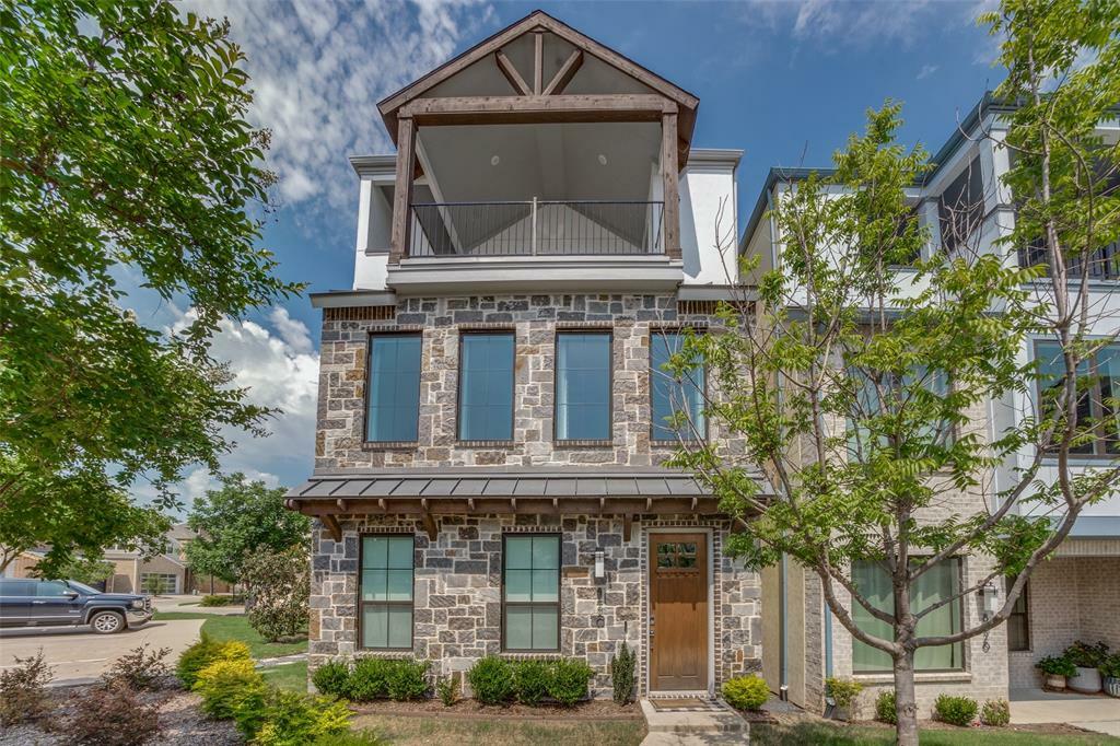Property Photo: 8120 Bromley Drive TX 75231