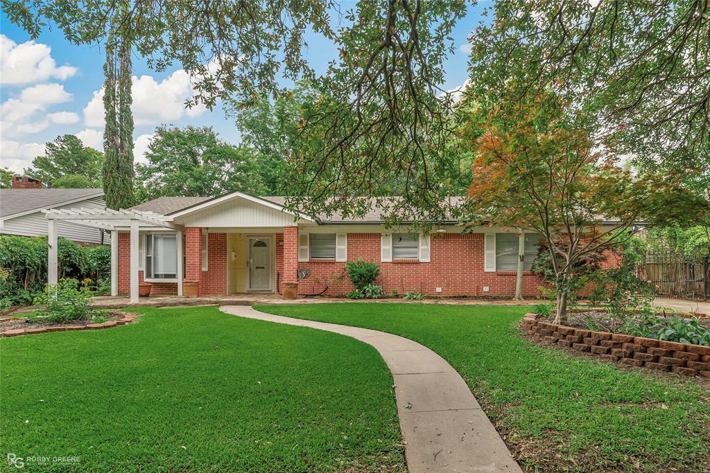 Property Photo:  6309 River Road  LA 71105 