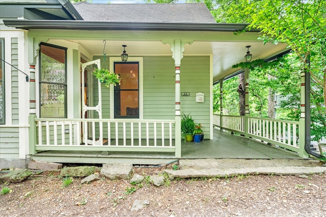 Property Photo: 11 Hilton Street AR 72632