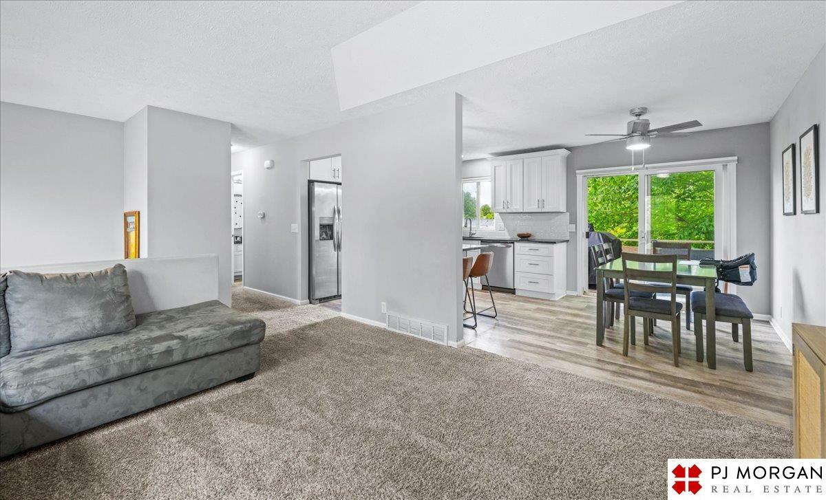 Property Photo: 6503 N 110 Avenue NE 68164