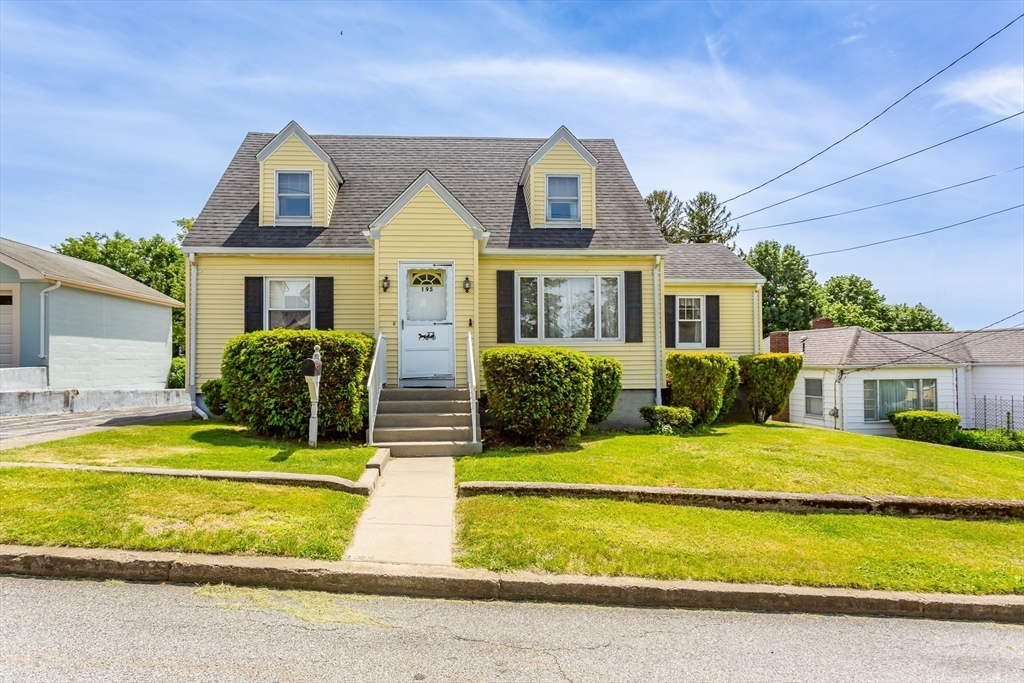 195 Hooper Street  Tiverton RI 02878 photo