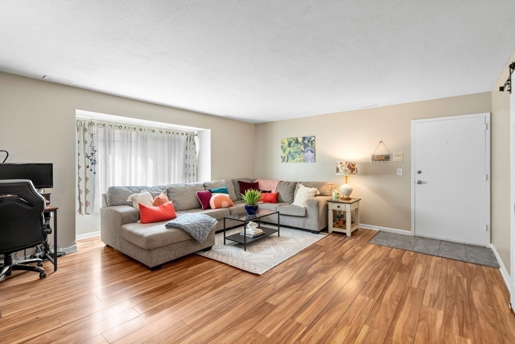Property Photo: 11 Thayer Pond Dr 14 MA 01537