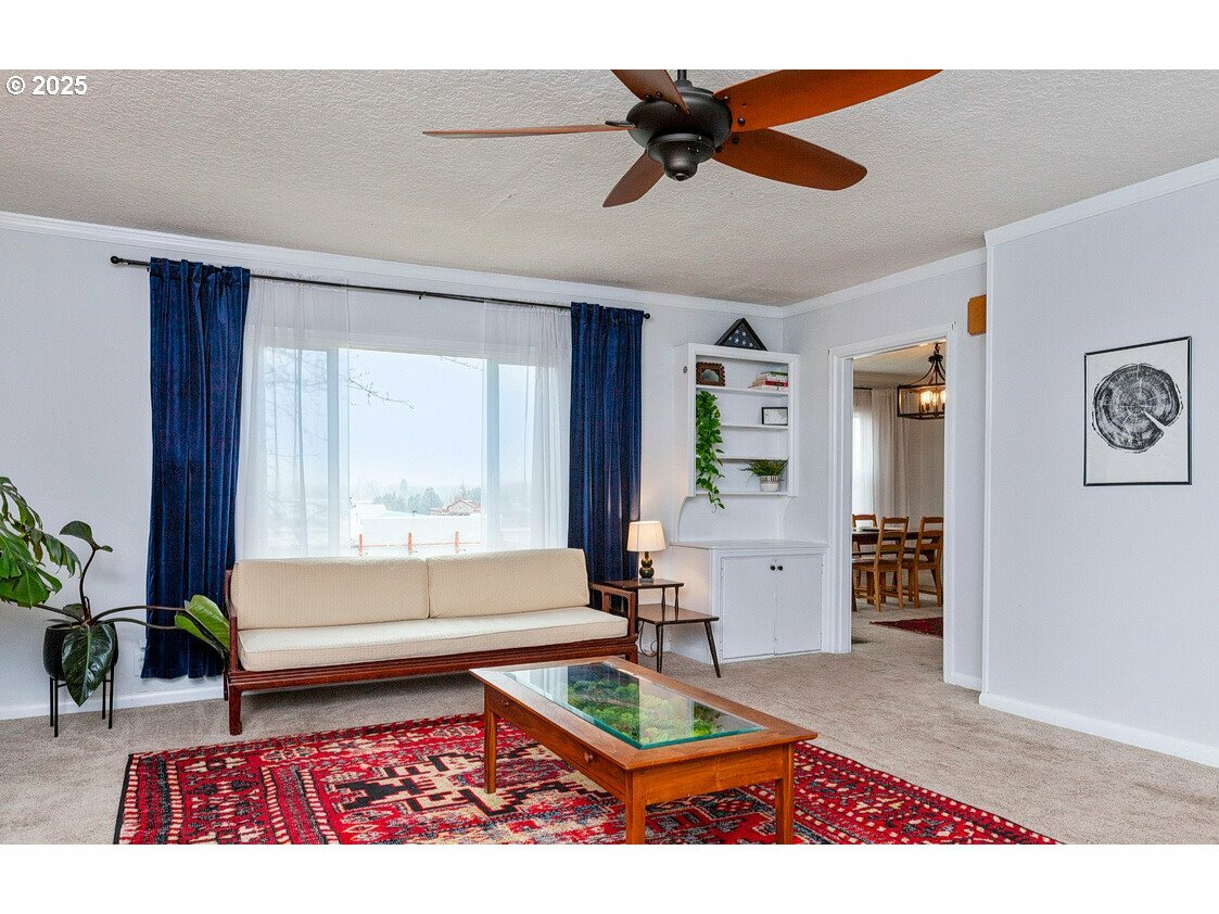 Property Photo: 133 SW 2nd St OR 97060